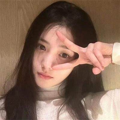 毛衣女郎